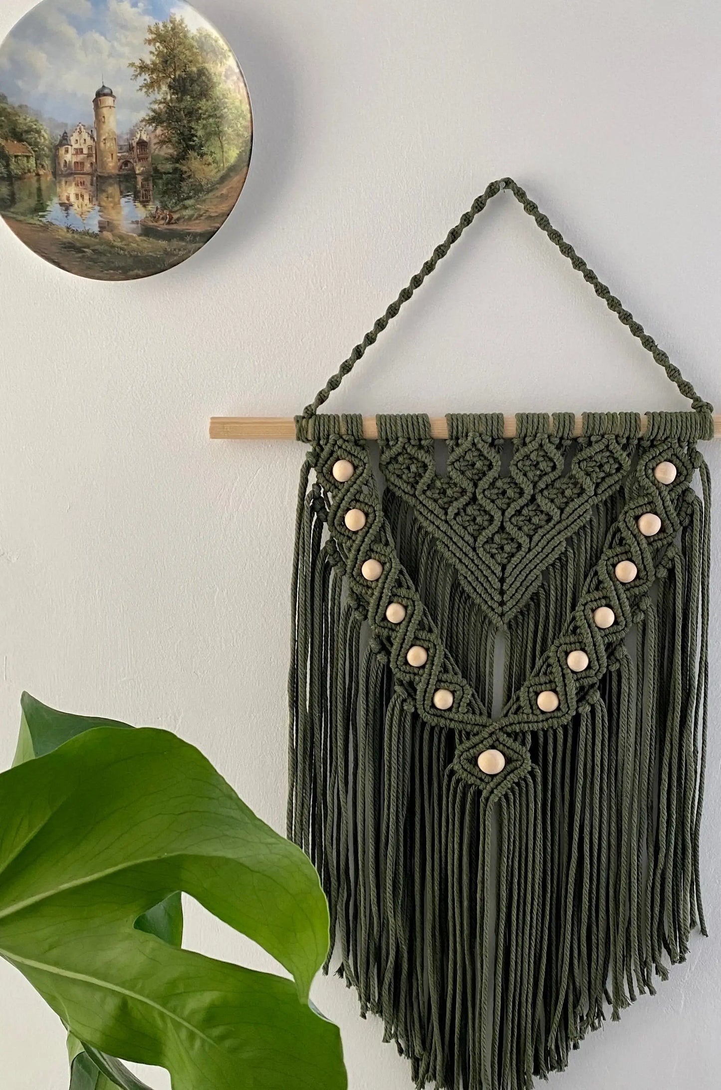Celestial Aura | White Macrame Wall Hanging