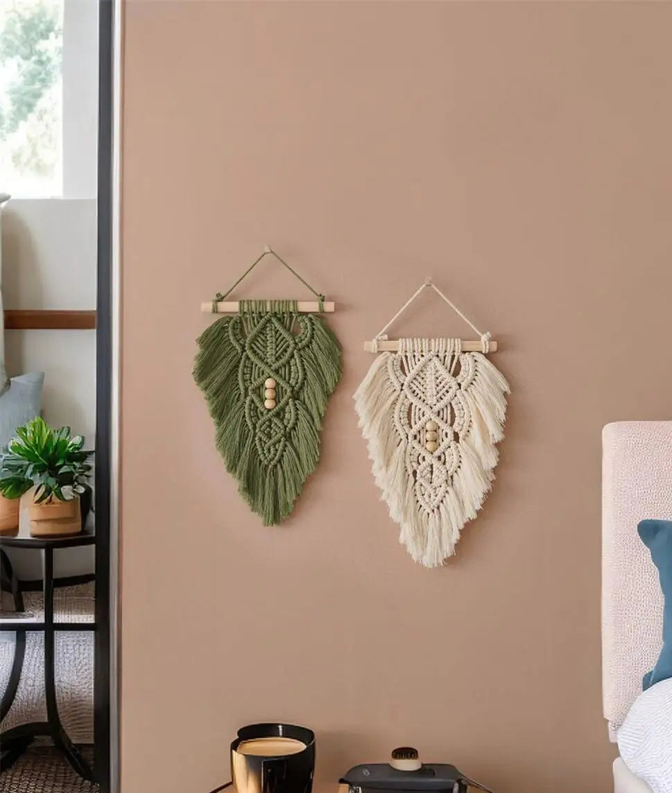 Verdant Leaf | Macrame Hanging Tapestry | Light Green