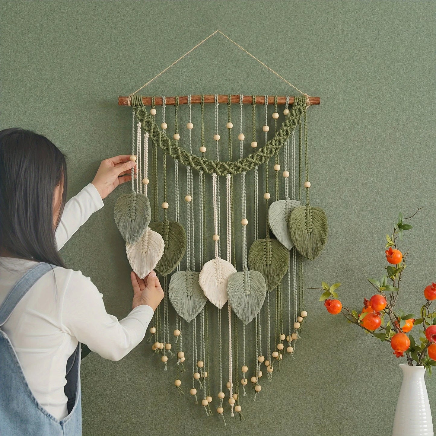 Verdant Oasis | Boho Leaf Wall Tapestry