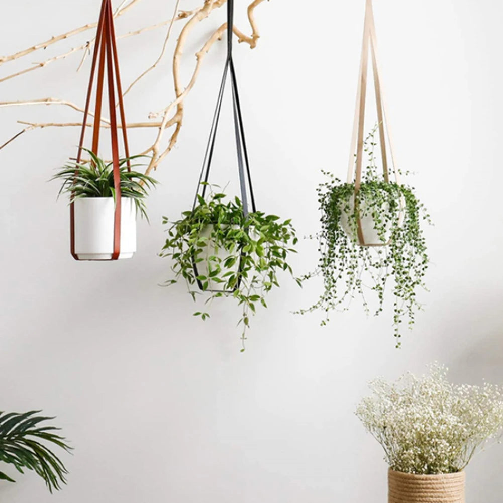 BloomNest | Beige Macrame Plant Hanger