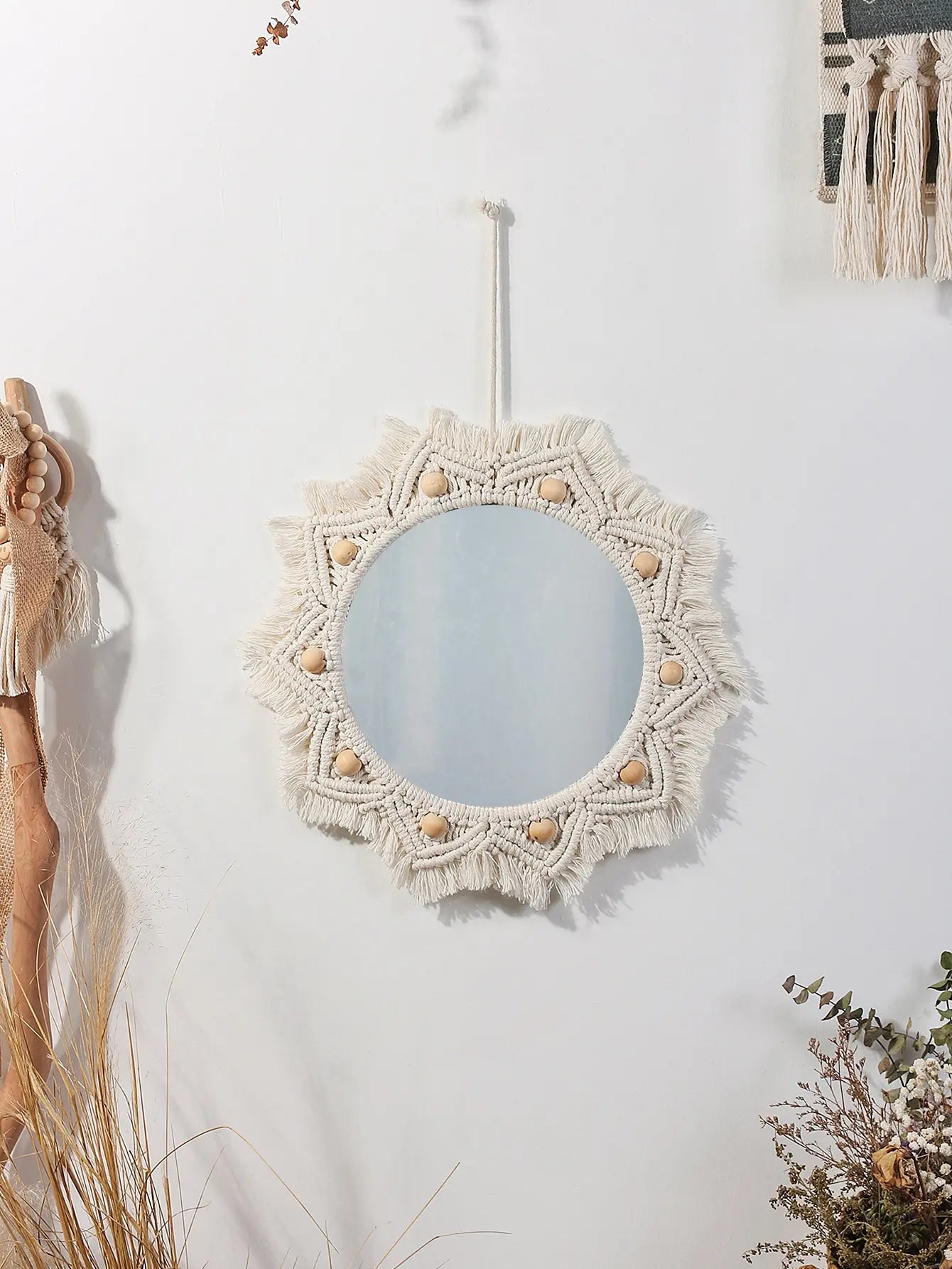 Vivid Aura | Cosmetic Mirror